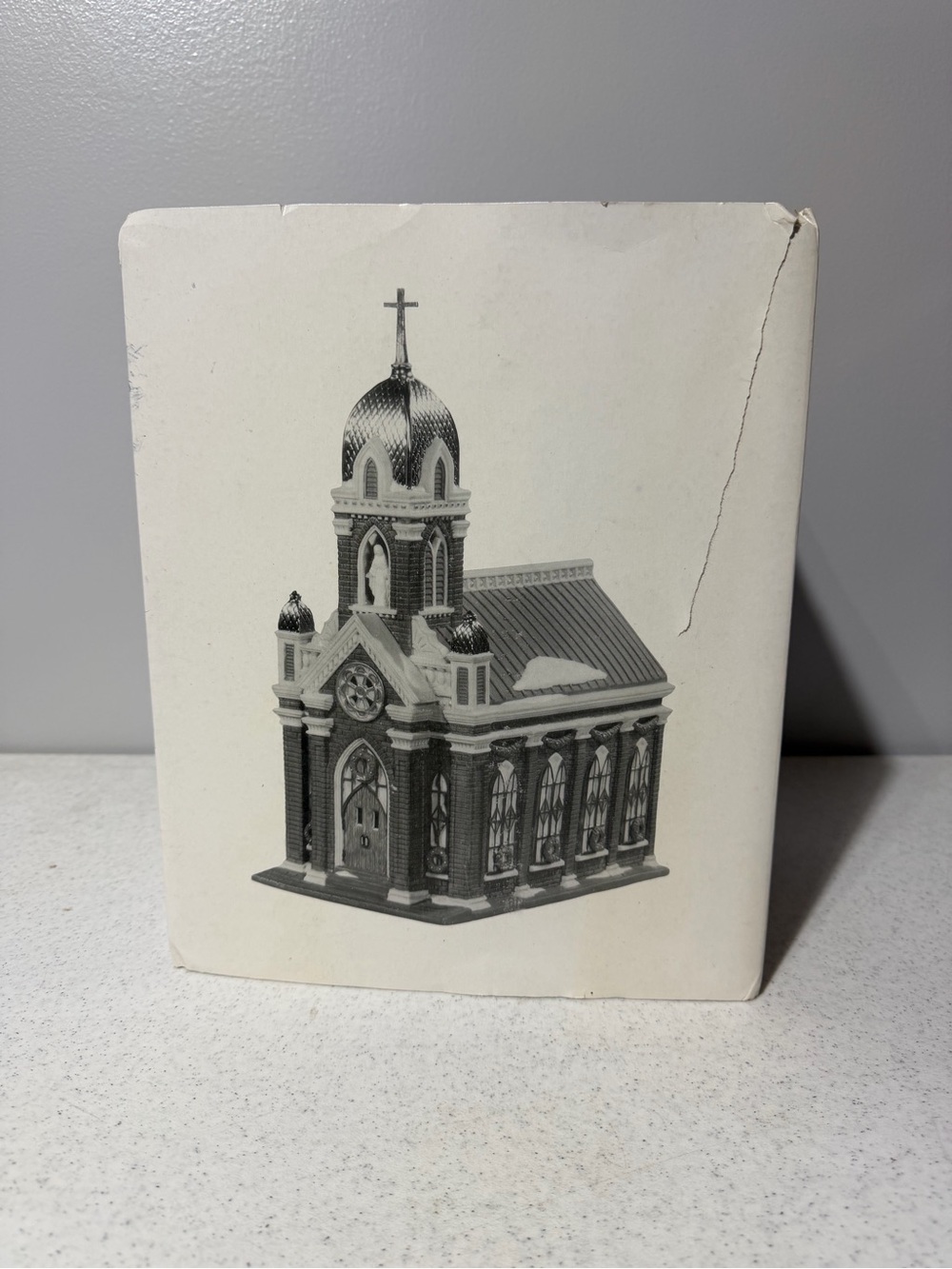 Dept 56 Christmas in the City Holy Name Church Porcelain NEW IN BOX ‘95 retired